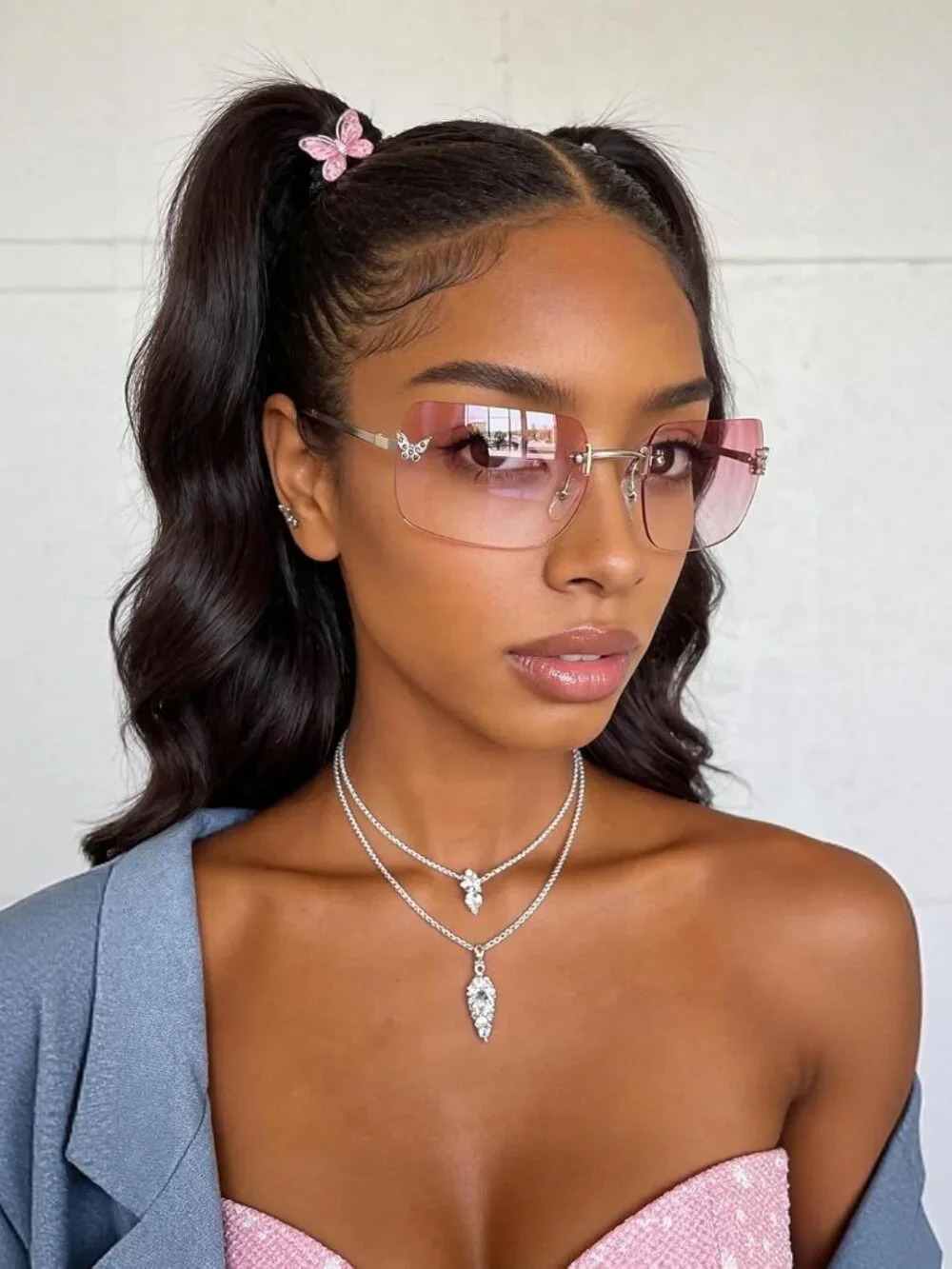 Retro Y2K Sunglasses with Sparkling Butterflies - Trendy 2000s Fashion Accessory